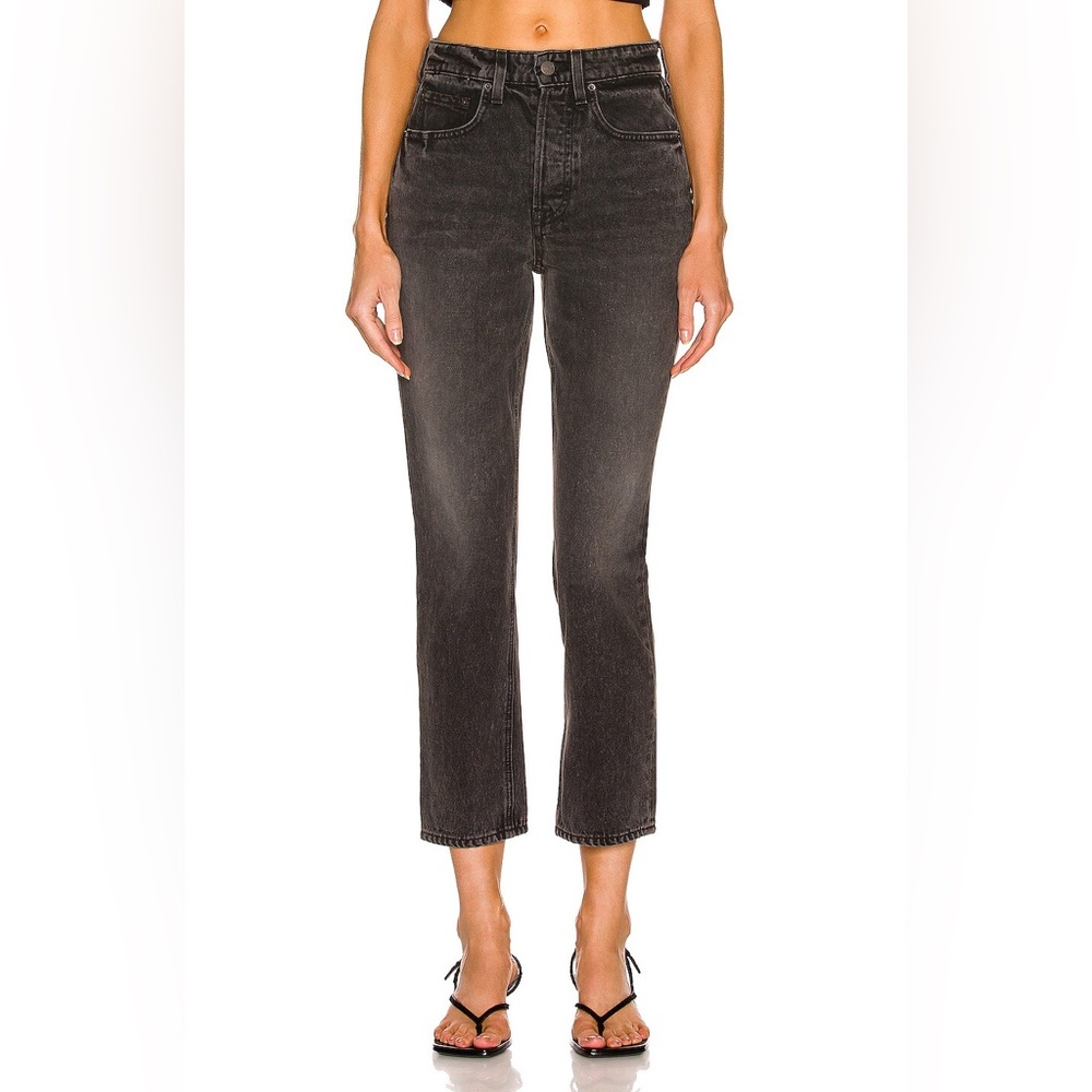 GRLFRND Karolina High Rise Straight Crop 
Sunset park women 26